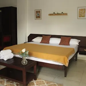 Hotel Noor Plaza, Angamali